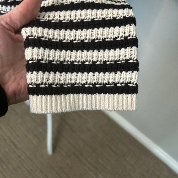 Loft NWT black and off white striped 100% cotton long sleeve sweater M - Picture 3 of 9
